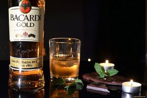 Золотой ром Bacardi Carta Oro